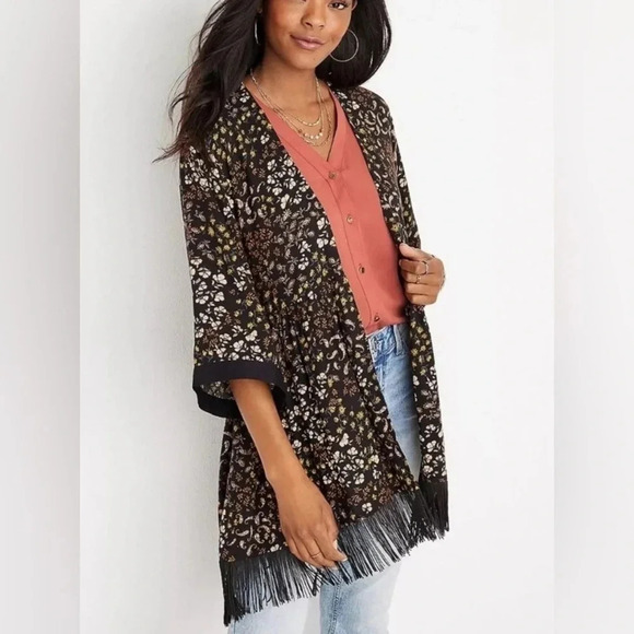 Maurice's NWT Black Brown Paisley Floral Print Kimono Size Small with Fringe - Picture 1 of 11